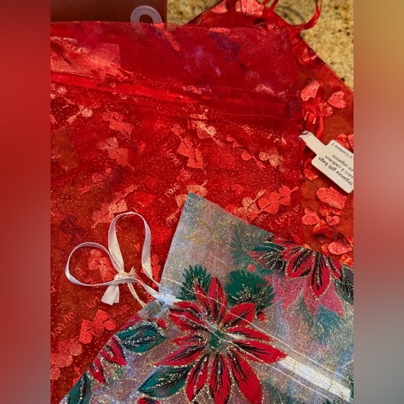 Christmas Gift Bags - Picture 4 of 5